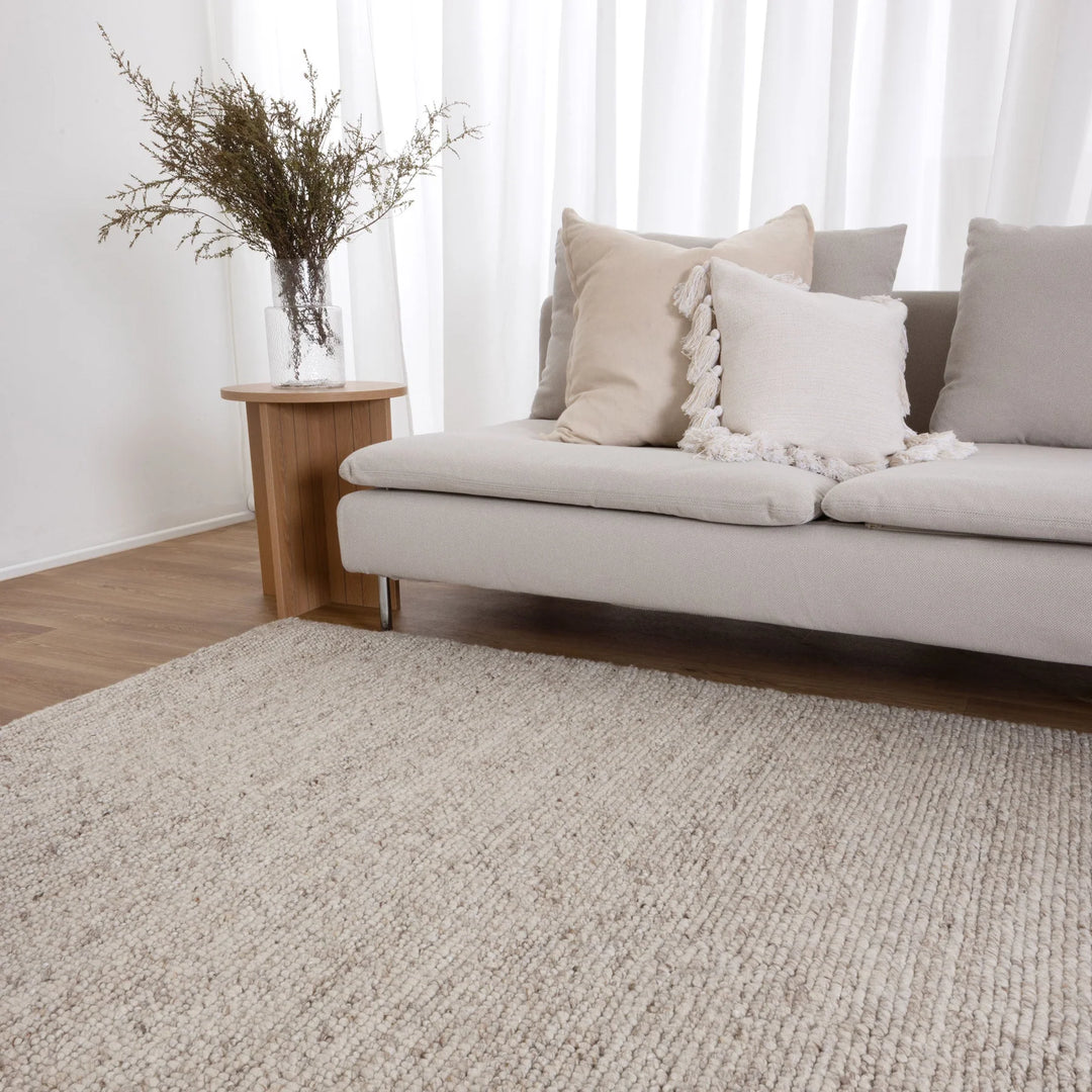 Style Loop beige  Hand Woven Wool Floor Rug