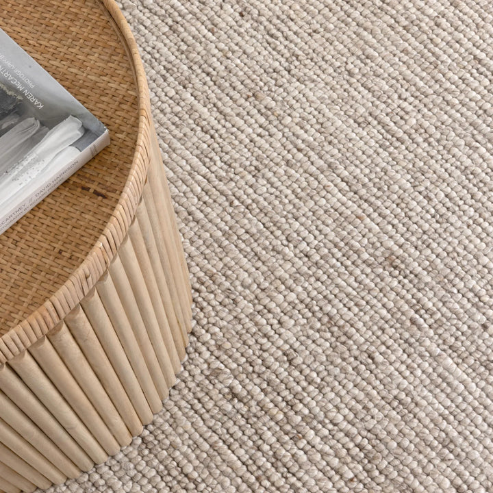 Style Loop beige  Hand Woven Wool Floor Rug