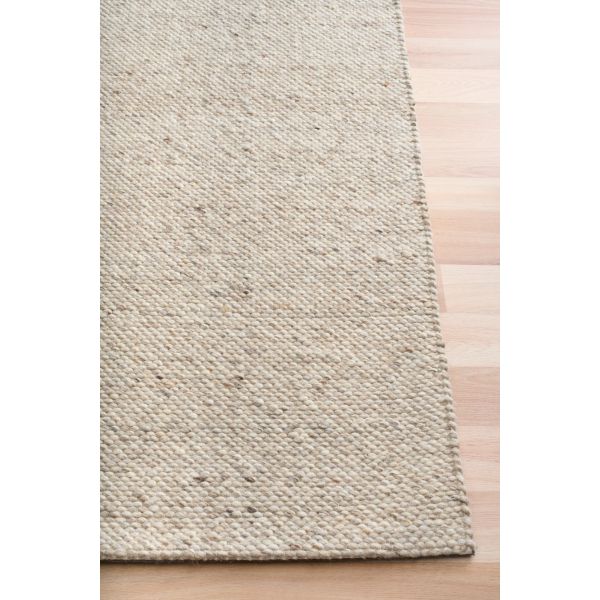 TERRA BEIGE HANDWOVEN FLOOR RUG