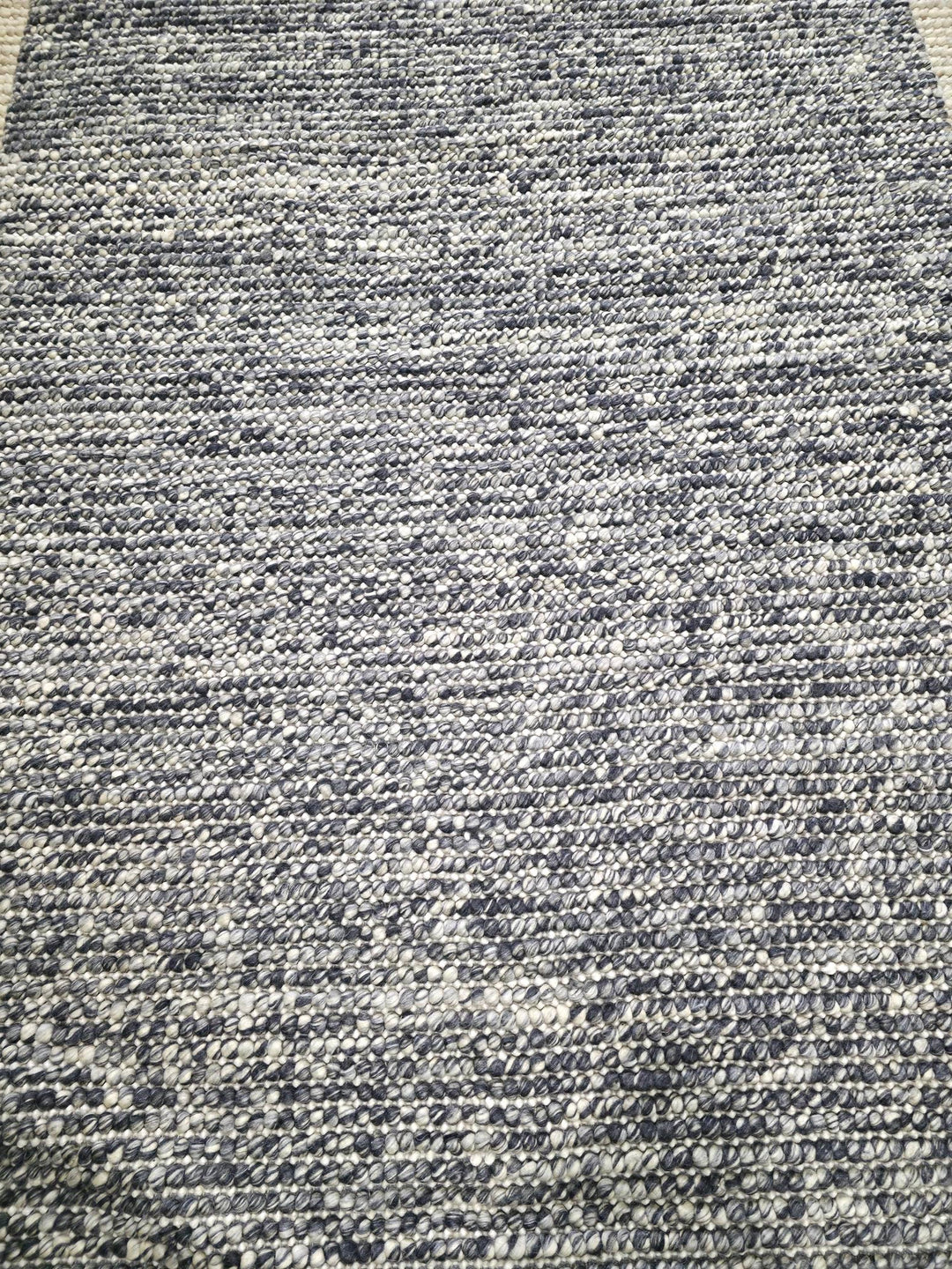 PEBBLES  Flint STORM Grey