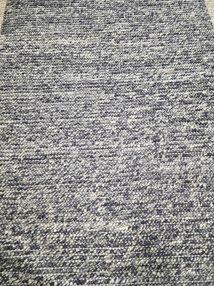 PEBBLES  Flint STORM Grey