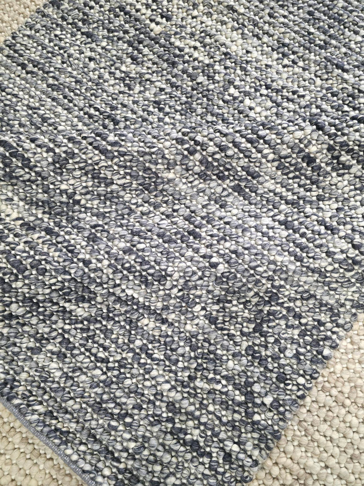 PEBBLES  Flint STORM Grey