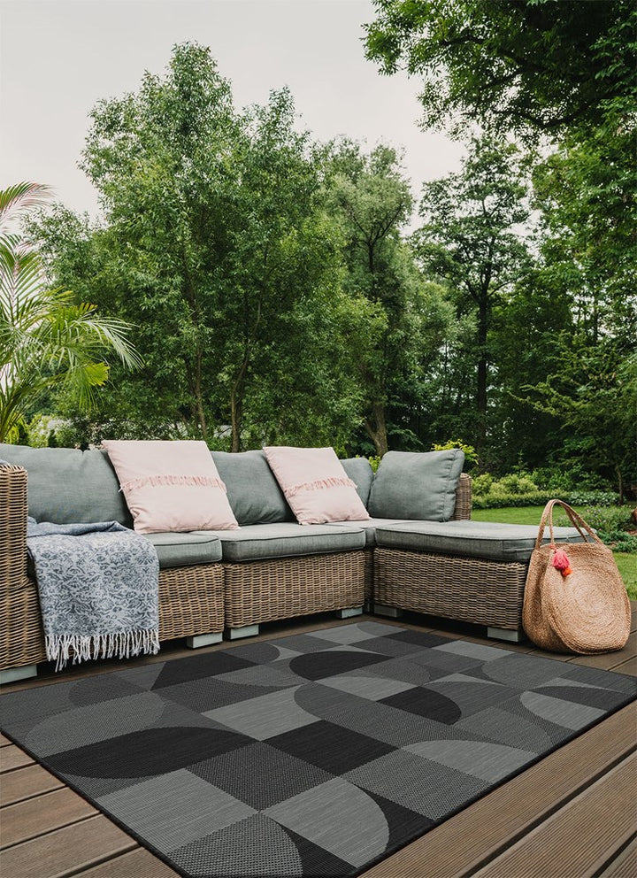 Denver Reversible retro indoor outdoor Black rug
