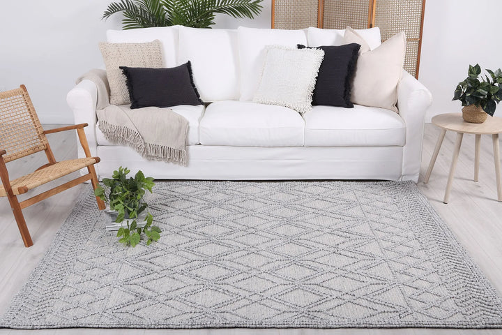 Tribeca Cobblestone Tribal Silver Grey Floor rug