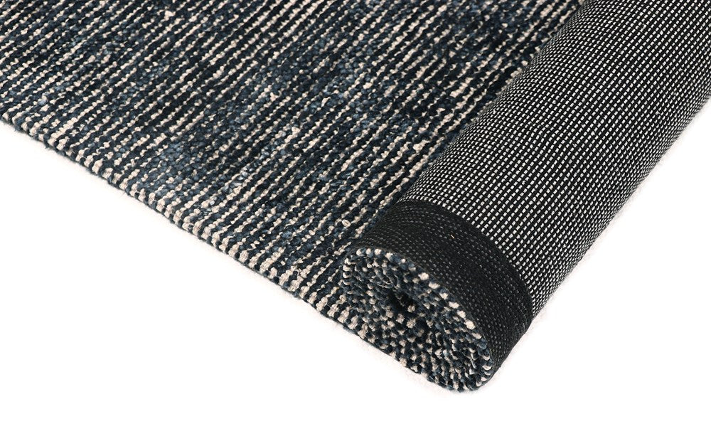 ALICIA MIDNIGHT Easy clean textured floor rug