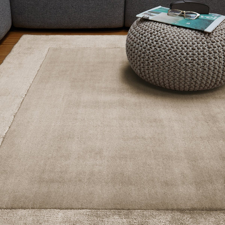 ASCOT SAND