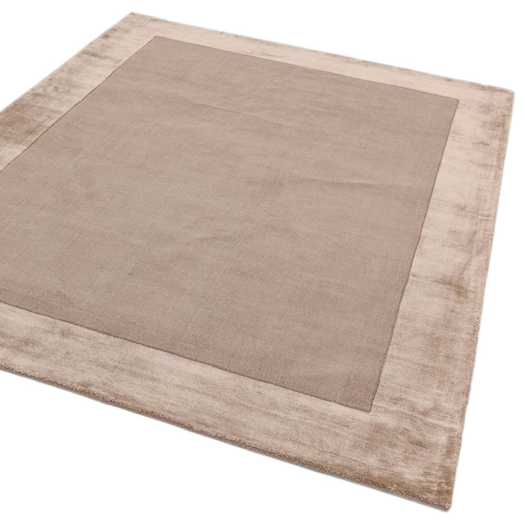 ASCOT SAND