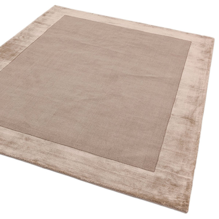 ASCOT SAND