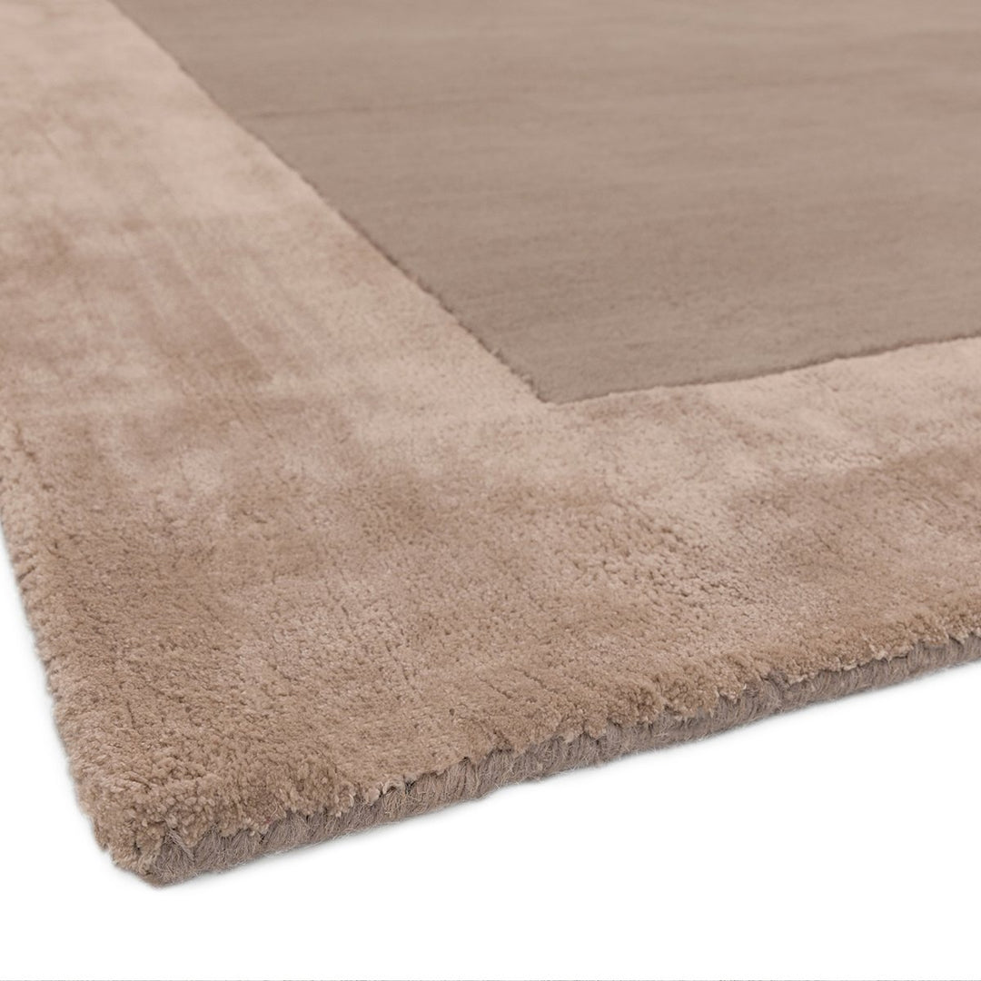 ASCOT SAND