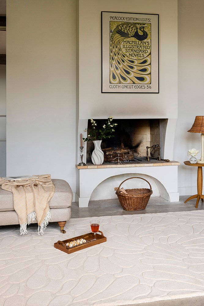 LAURA ASHLEY COLEBY PETALS IVORY CREAM 078809