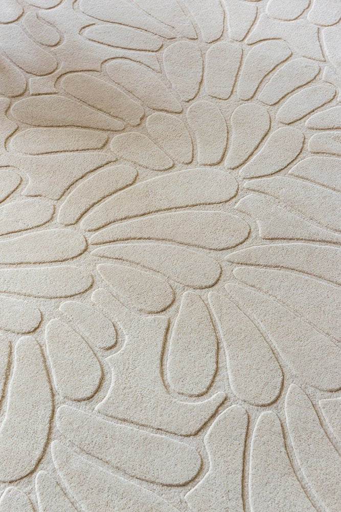 LAURA ASHLEY COLEBY PETALS IVORY CREAM 078809