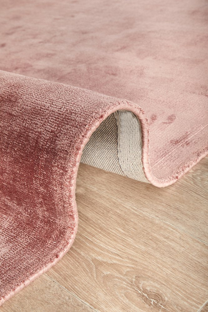 Bliss Blush Hand Tufted FLoor Rug