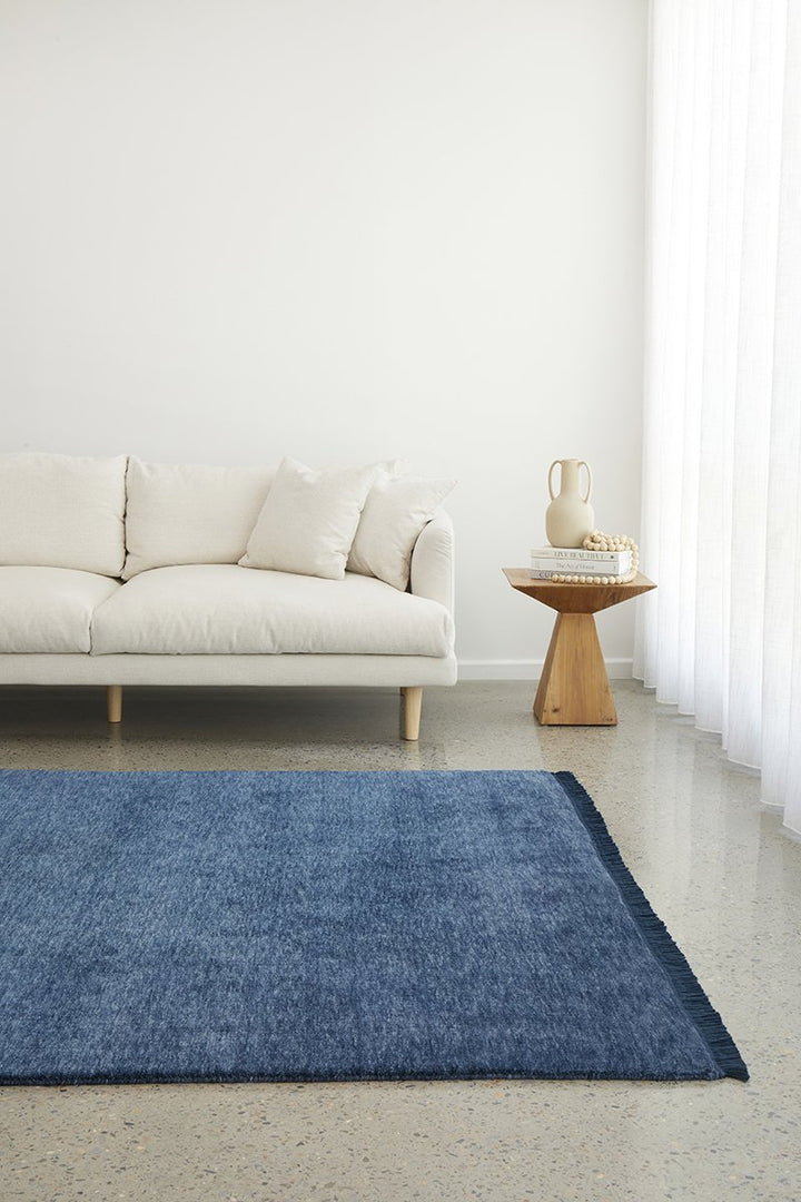 KINSHIP NAVY HAND WOVEN WOOL FLOOR RUG