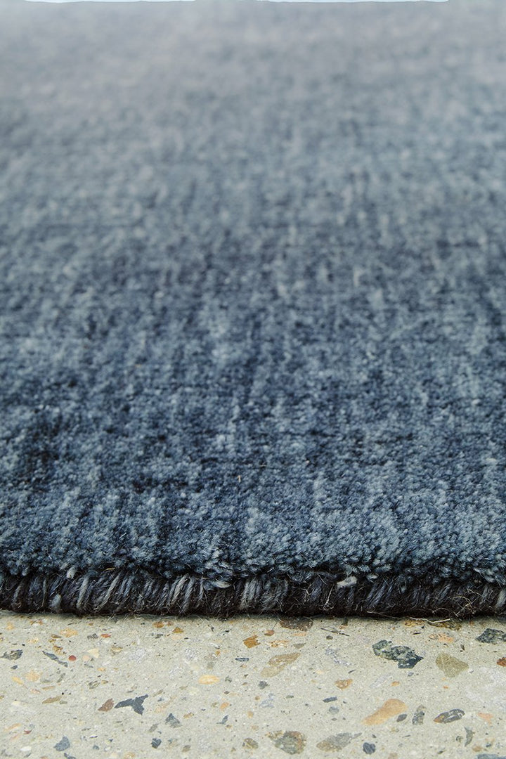 KINSHIP NAVY HAND WOVEN WOOL FLOOR RUG