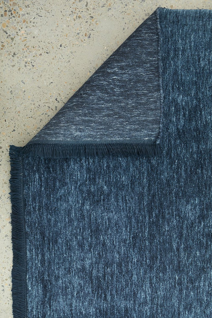 KINSHIP NAVY HAND WOVEN WOOL FLOOR RUG