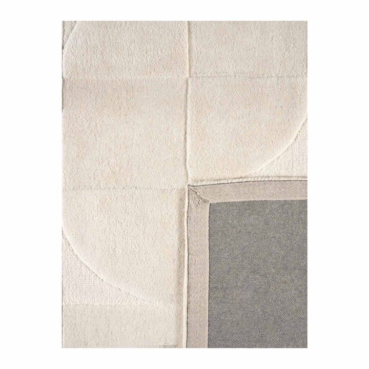 Cluadia White Hand Tufted Pure Wool FLoor Rug