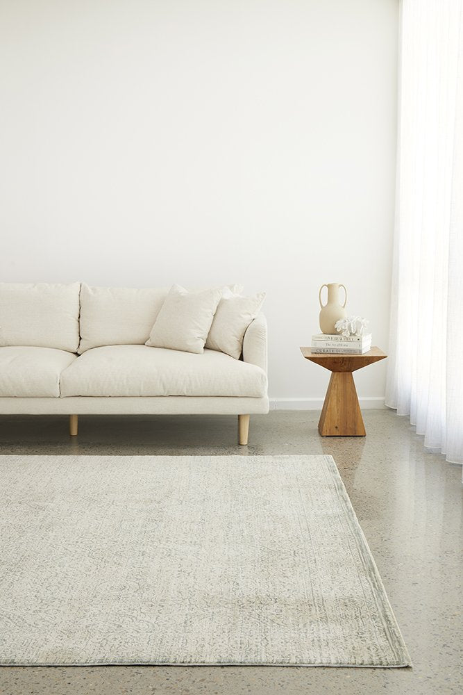 EMMA BLOMFIELD VEIL BLUE