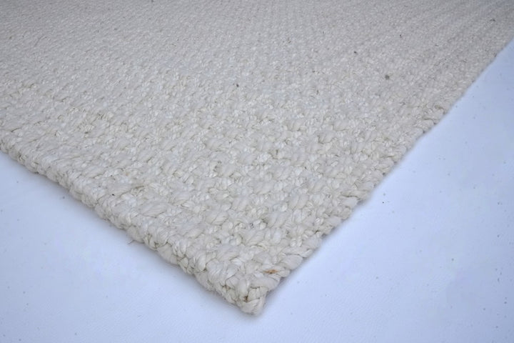 Enoka Handwoven White Wool & Jute Rug
