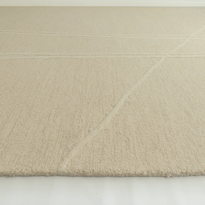 Fabien Hand Woven InCross Beige