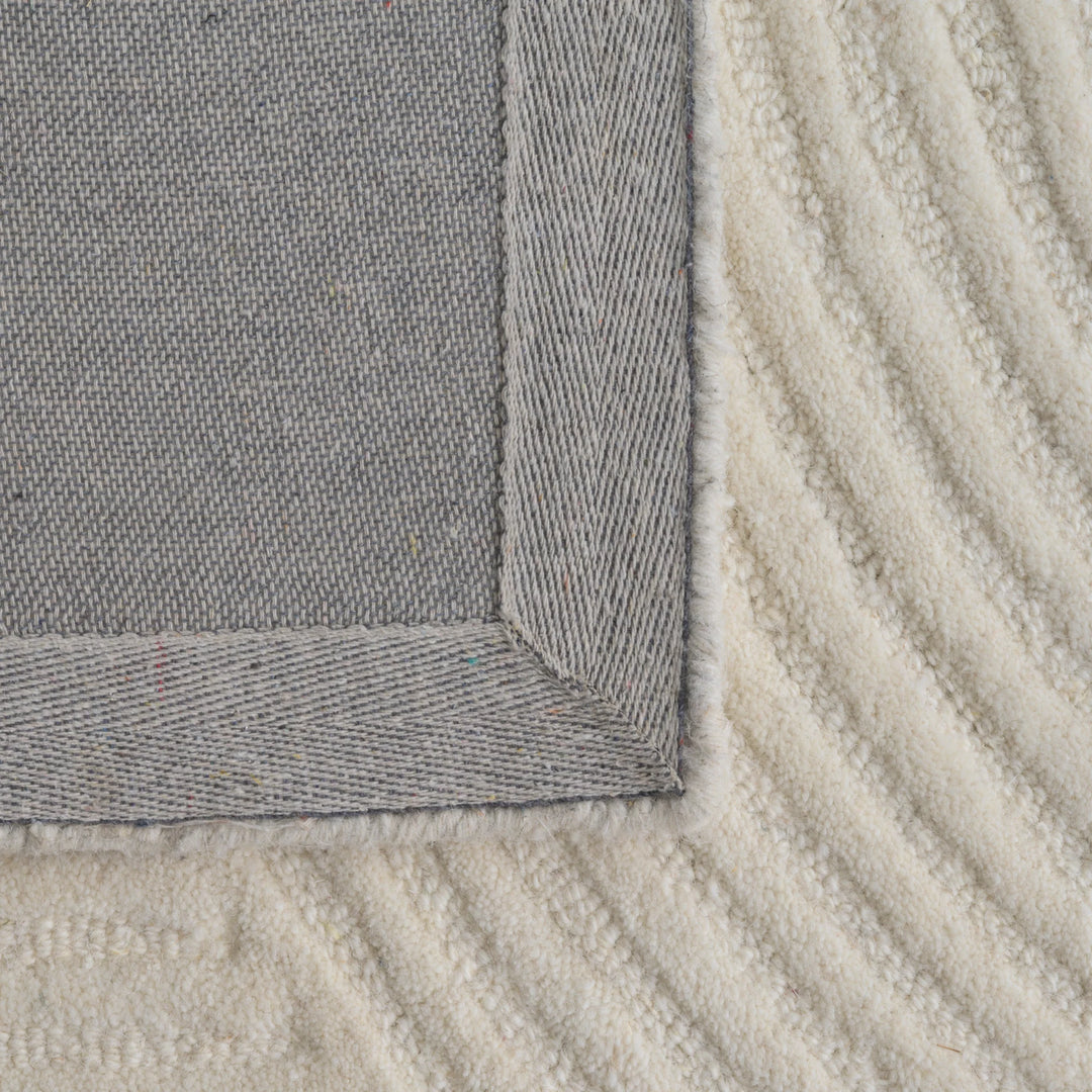 Fabien Hand Woven Infinity cream