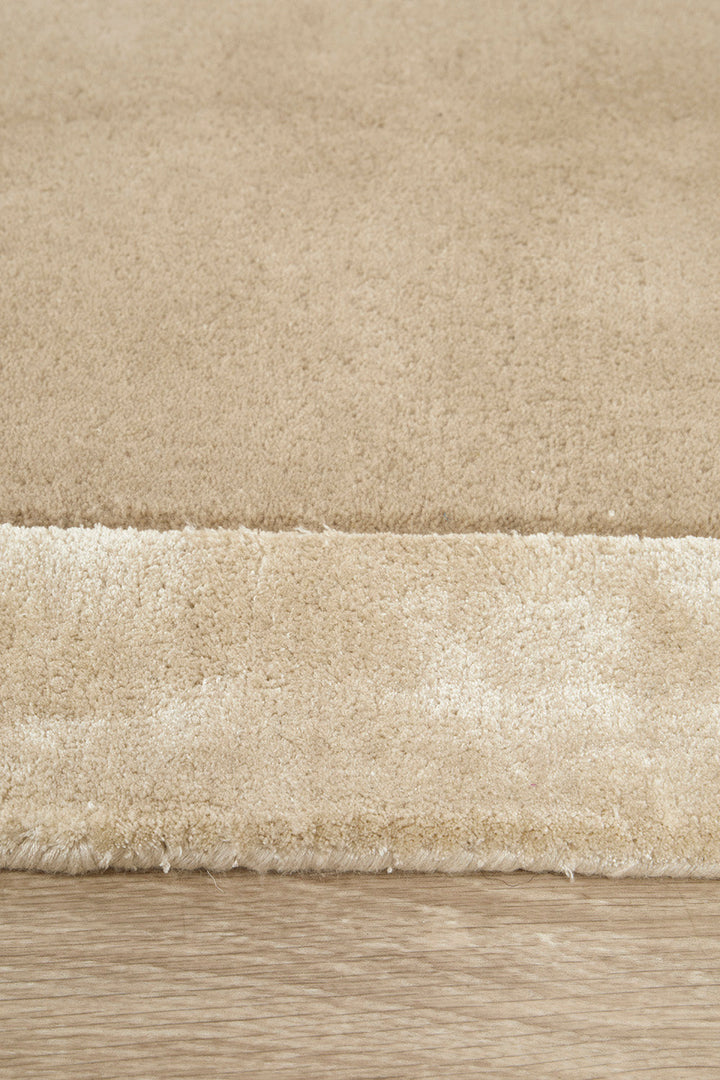 Hugo Husk Rug