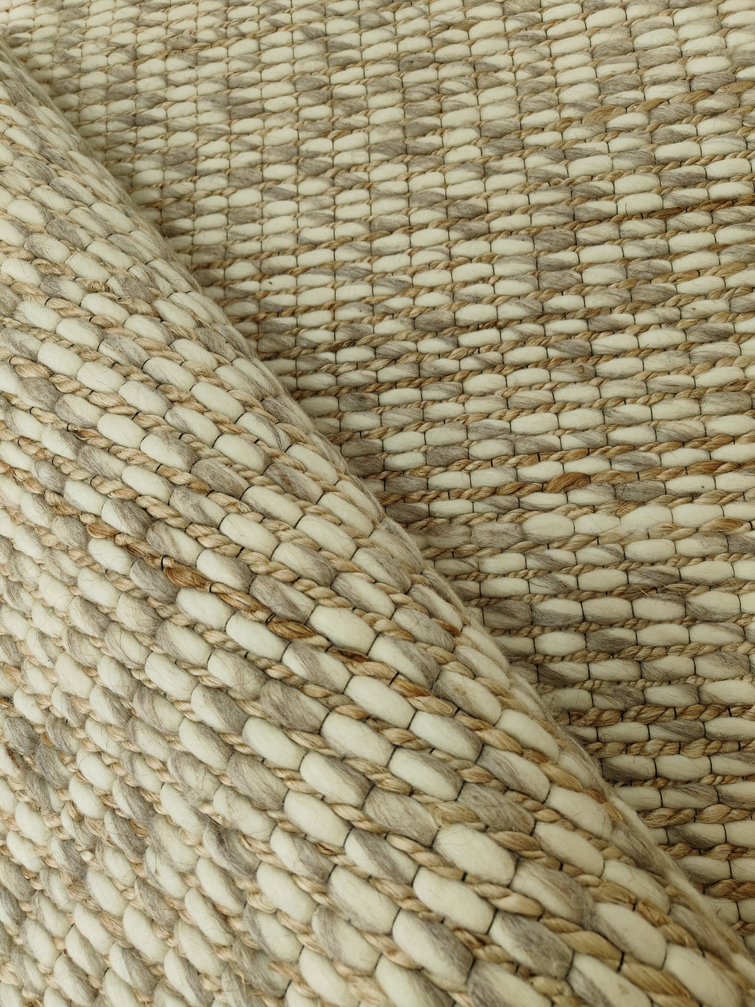 Rio Pure New Zealand Wool and Jute Natural floor Rug