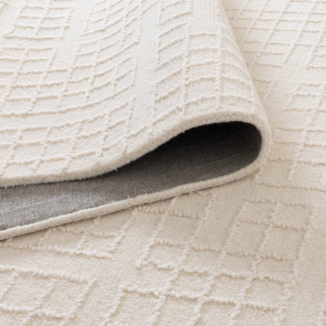 Casper Ivory Knitted Wool Rug