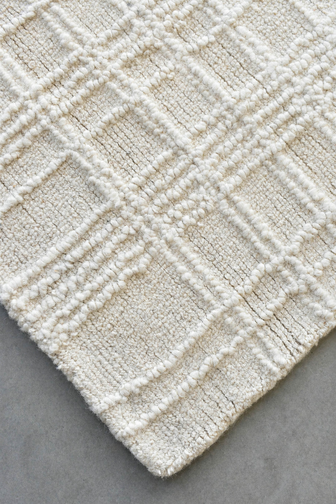 Aurelia Pearl Ivory