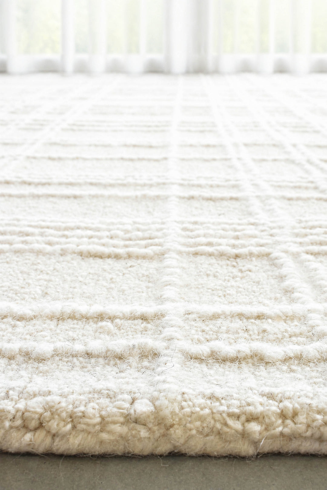 Aurelia Pearl Ivory