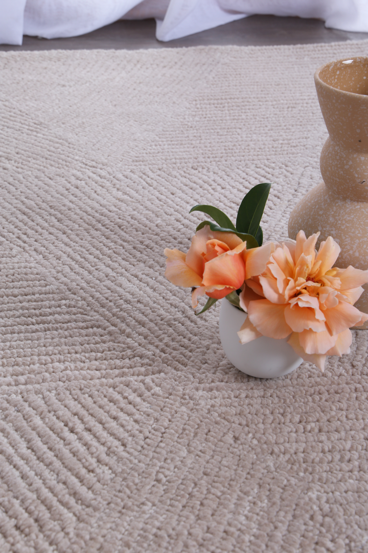 Lora Reflections Natural Hand Woven Wool Rug