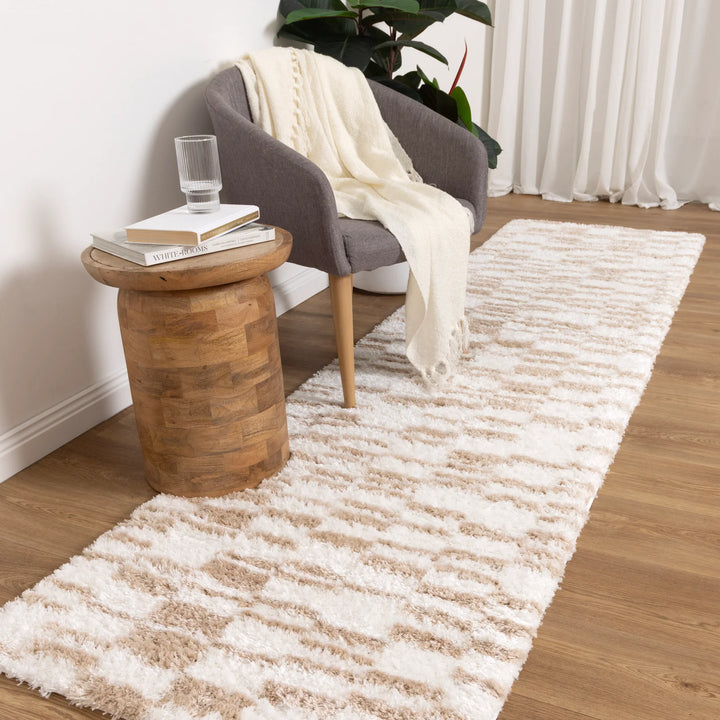 Aston lines Beige Shaggy Rug