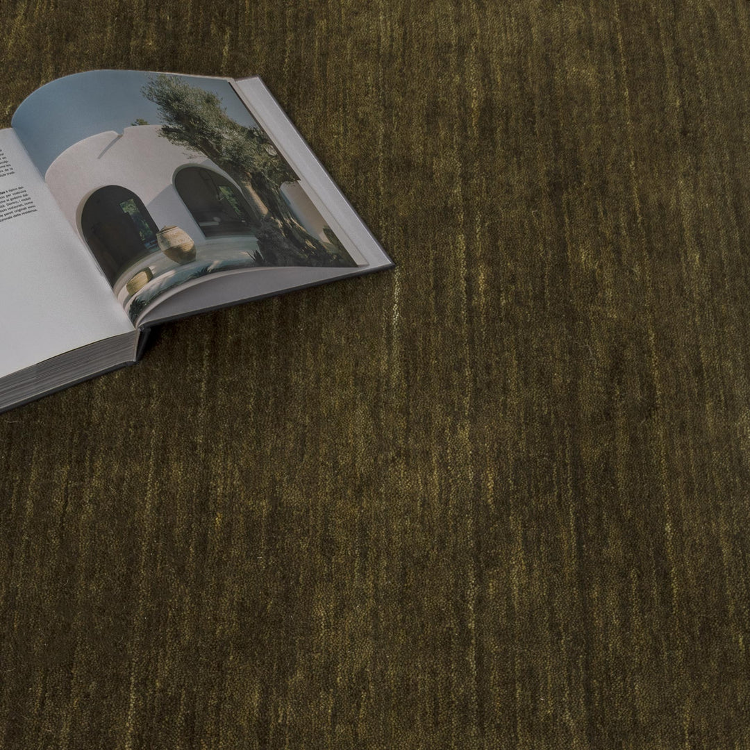 Charleston Hand-Knotted Wool Rug Green