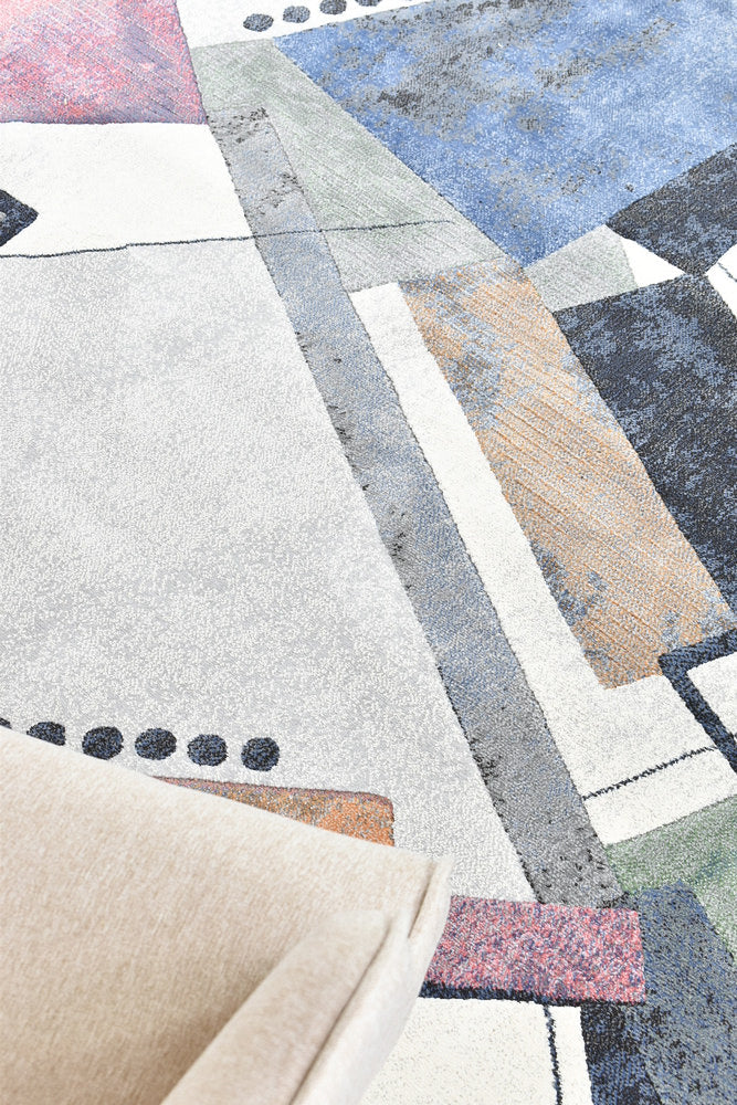 Garcia Multi blush Floor Rug