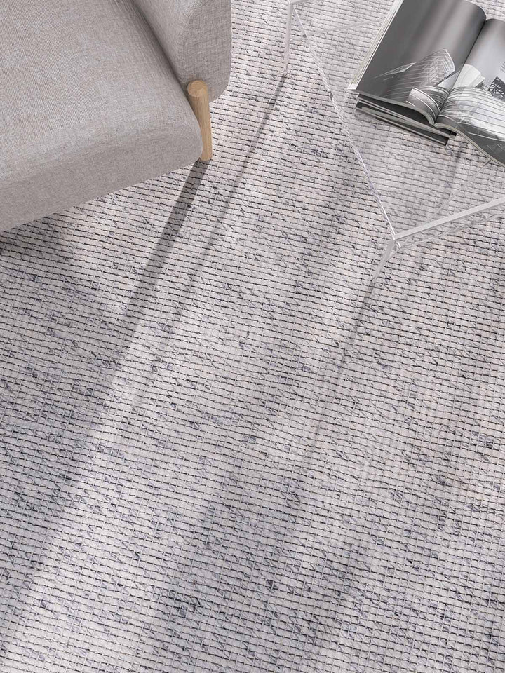Oscar Alpine Silver Hand woven Floor rug
