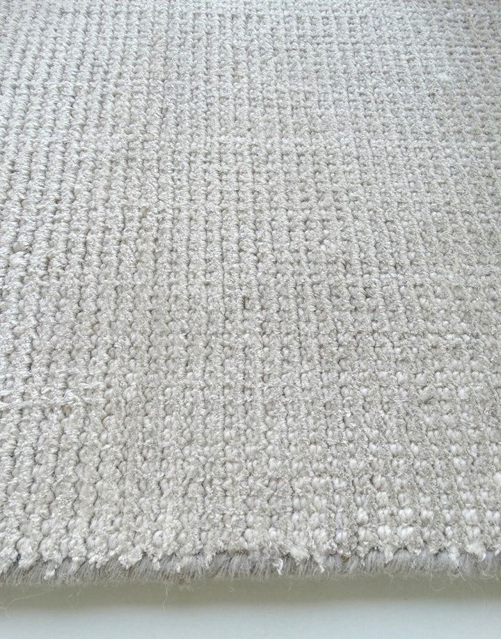 Weft Silver Hand woven floor rug