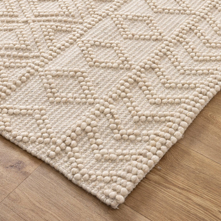 PERO HAND WOVEN WOOL BLEND NATURAL COLOR FLOOR RUG