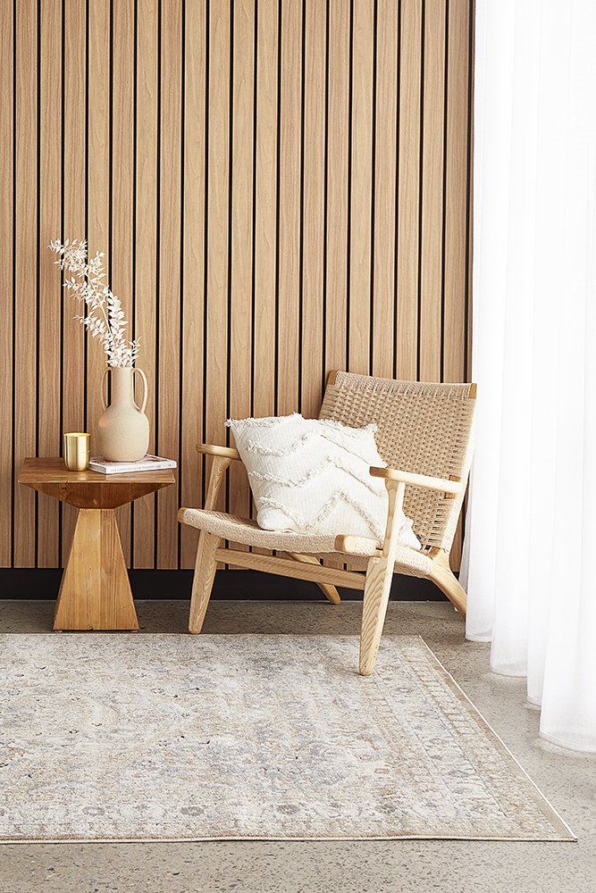 OLIVER AUTHENTIC TRADITONAL LOOK BEIGE FLOOR RUG