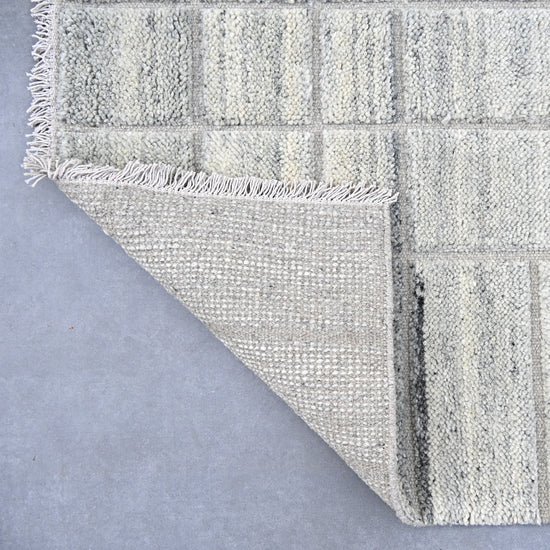 Chisel Wool Rug (Dove)