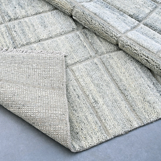 Chisel Wool Rug (Dove)