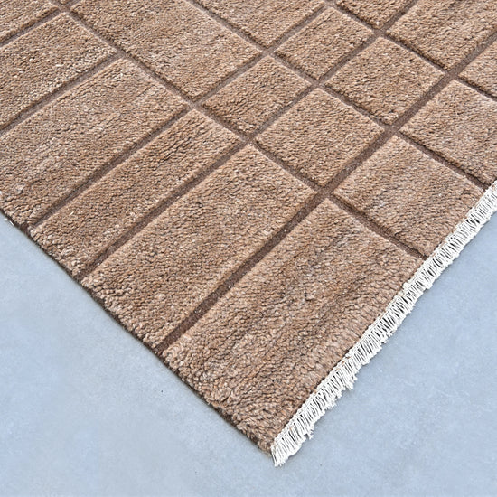 Chisel Wool Rug (Mocha)