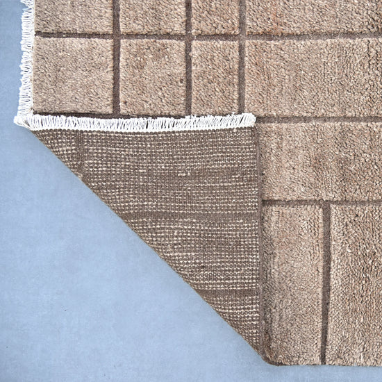 Chisel Wool Rug (Mocha)