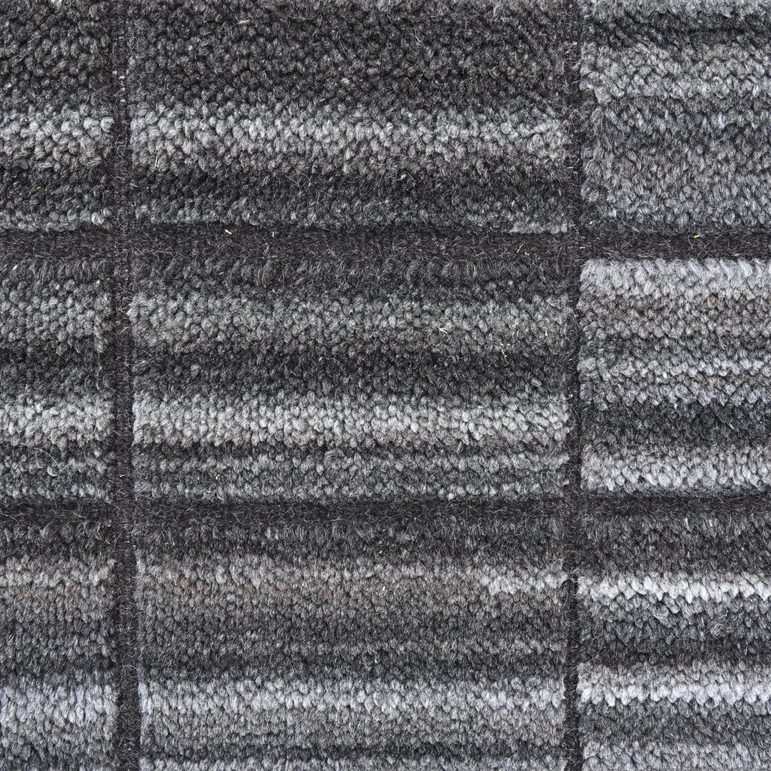 Chisel Wool Rug (Noir)