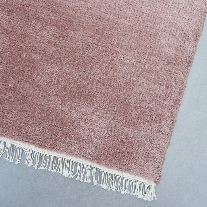 Sigrid Rug in Petal Pure Wool Floor Rug