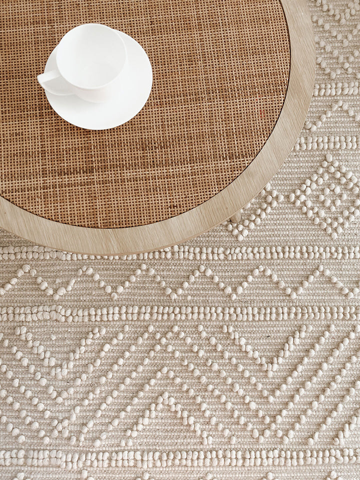 Malibu Ivory HAND WOVEN WOOL COTTON FLOOR RUG