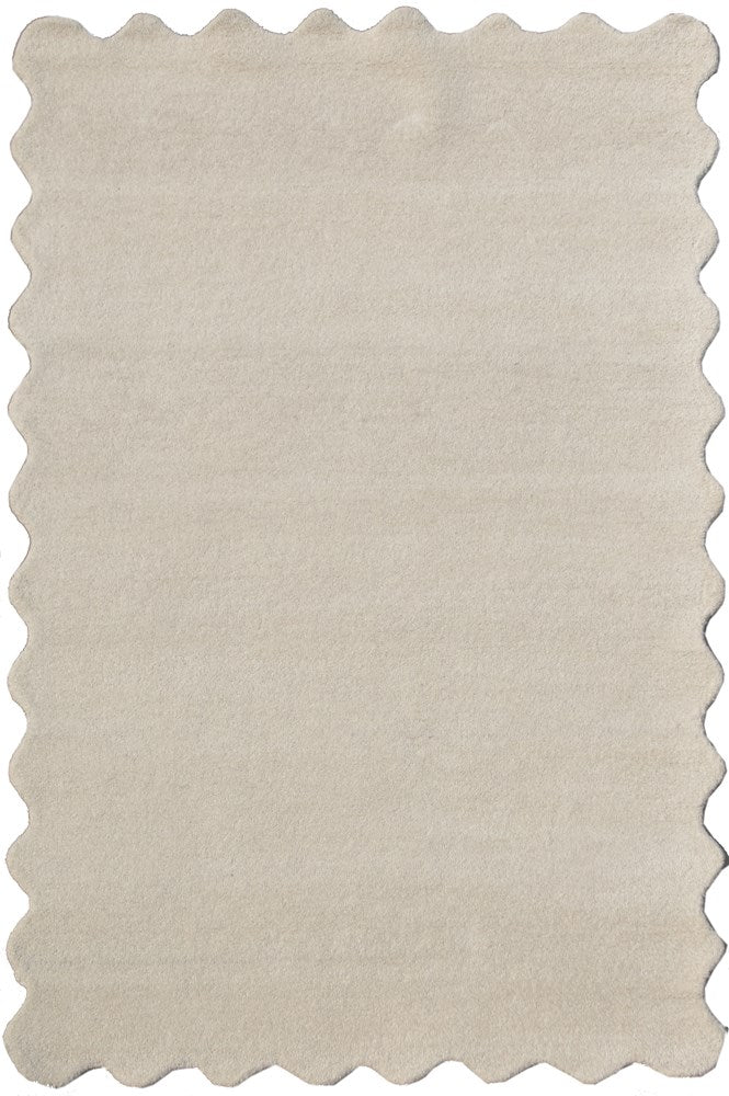 SCALLOPED WHITE HAND TUFTED FLOOR RUG