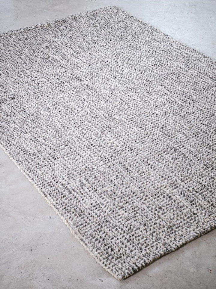 Orrisa Silver Wool Jute Floor Rug