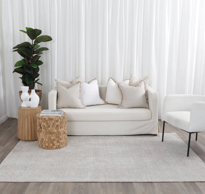 ALICIA CREME Easy clean textured floor rug