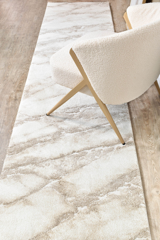 Sofia Emberwood Runner