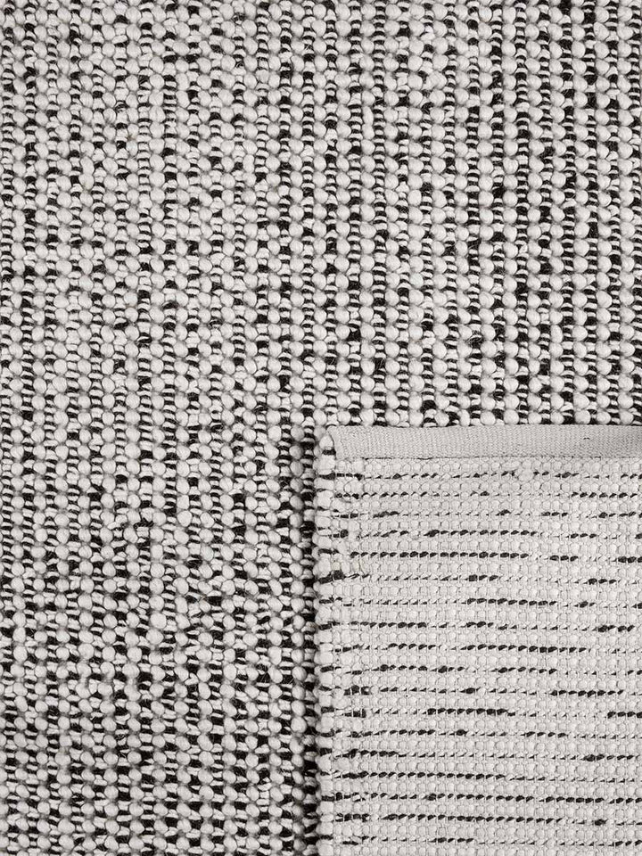 SPIKE BLACK AND WHITE HAND WOVEN FLOOR RUG