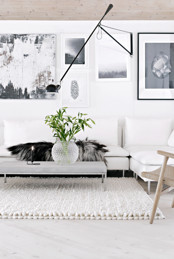 MARBLE WHITE HAND CRAFTED PURE WOOL FLOOR RUG